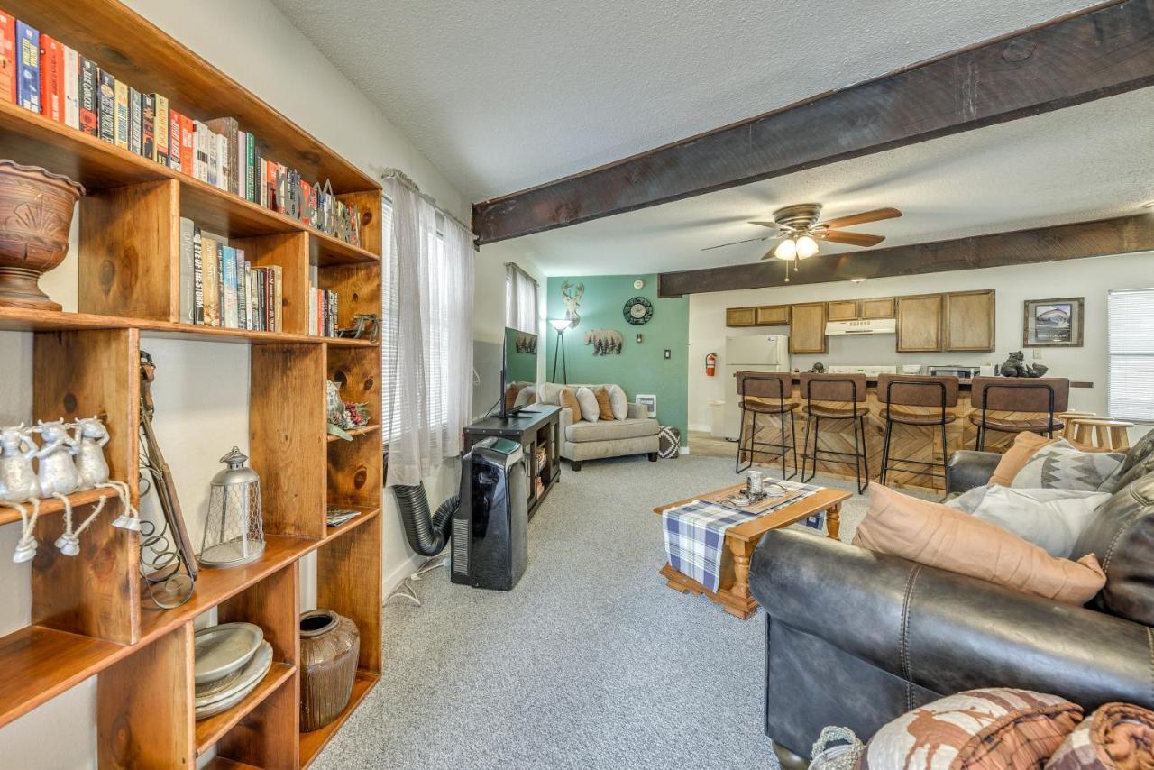 Ruidoso Home With Balcony About 16 Mi To Ski Apache! Bagian luar foto