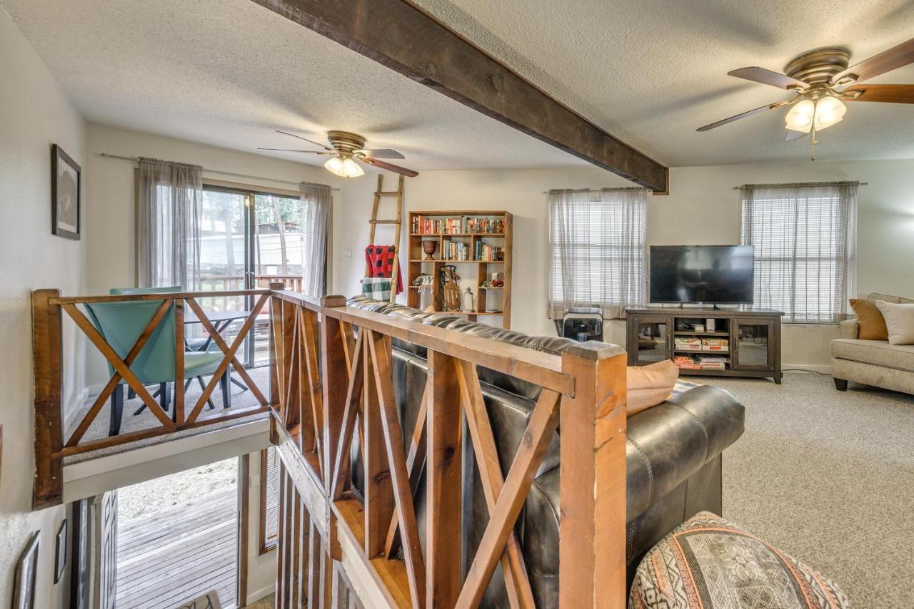 Ruidoso Home With Balcony About 16 Mi To Ski Apache! Bagian luar foto