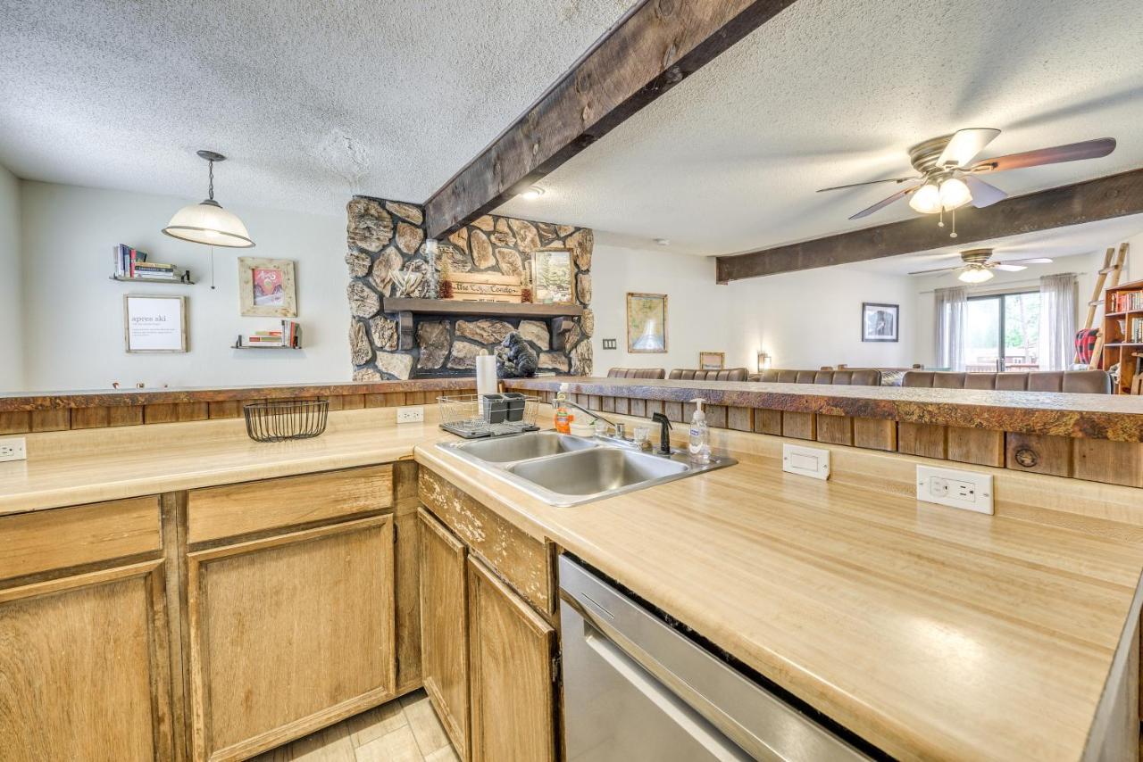 Ruidoso Home With Balcony About 16 Mi To Ski Apache! Bagian luar foto