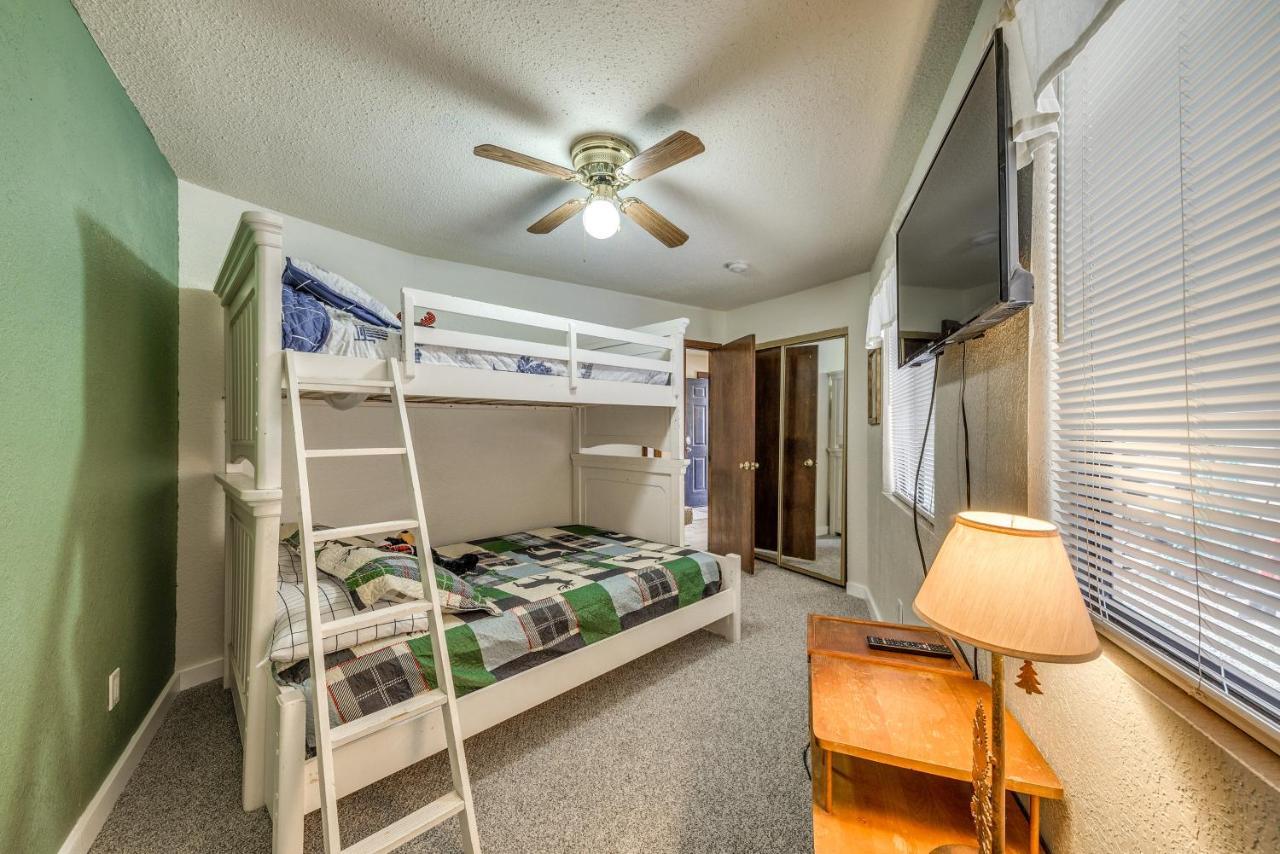 Ruidoso Home With Balcony About 16 Mi To Ski Apache! Bagian luar foto